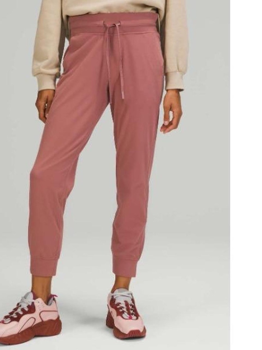 Lululemon Ready to Rulu Jogger